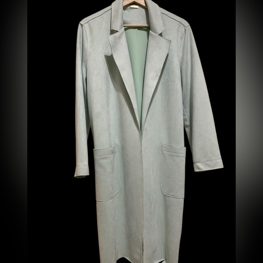T TAHARI Soft Suede Feel Coat Sz M